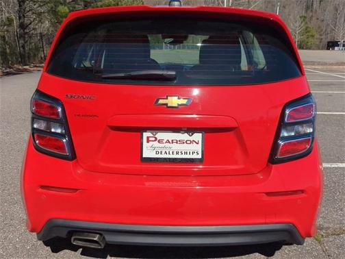 2020 Chevrolet Sonic FWD Hatchback 1FL 5-Door