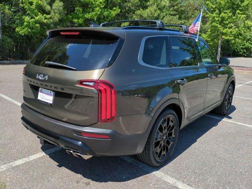 Dark Moss 2022 Kia Telluride EX