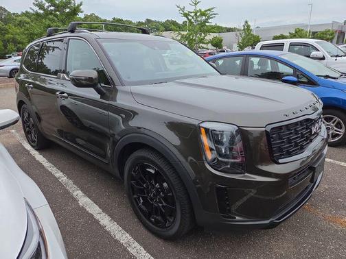 Dark Moss 2022 Kia Telluride EX