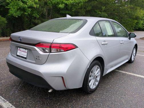 Classic Silver Metallic 2025 Toyota Corolla Hybrid LE
