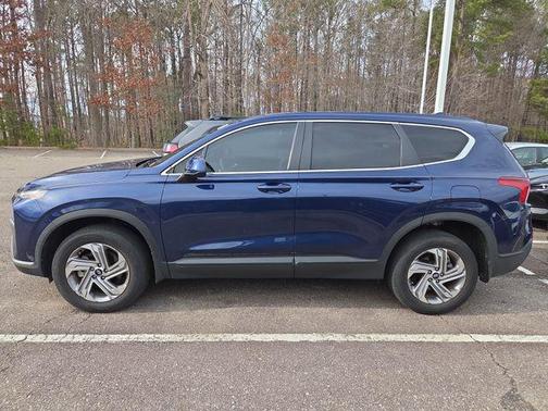 2023 Hyundai SANTA FE SE