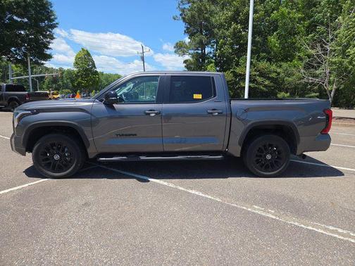 Magnetic Gray Metallic 2024 Toyota Tundra Hybrid Limited
