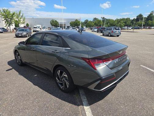 Amazon Gray 2025 Hyundai ELANTRA Limited