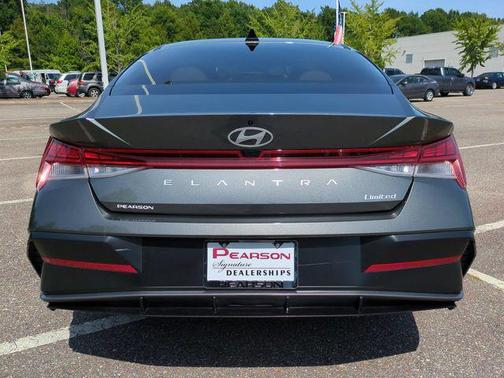 Amazon Gray 2025 Hyundai ELANTRA Limited