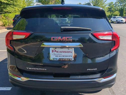 2023 GMC Terrain SLT