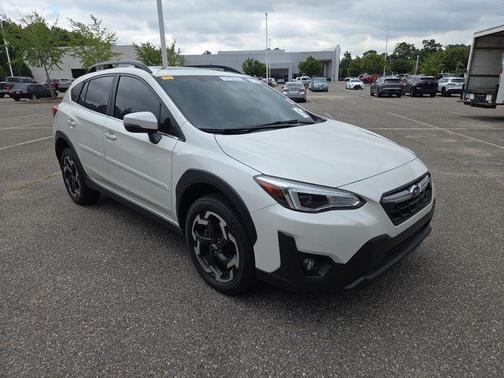 Crystal White Pearl 2021 Subaru Crosstrek Limited
