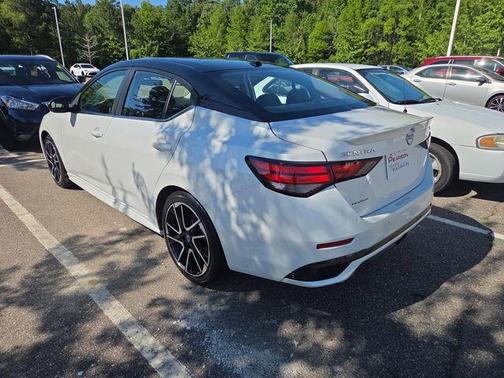 Aspen White 2025 Nissan Sentra SR