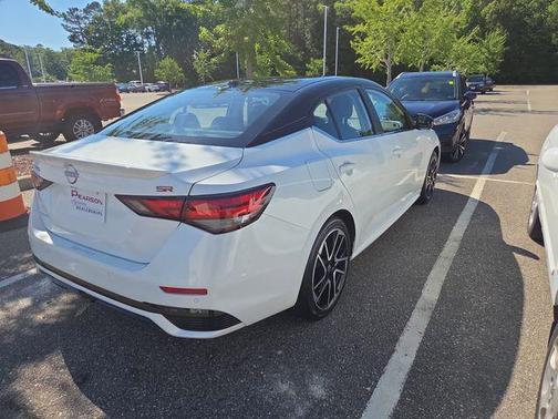 Aspen White 2025 Nissan Sentra SR