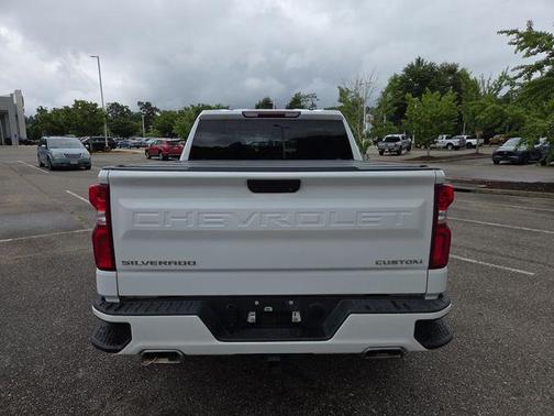 Summit White 2021 Chevrolet Silverado 1500 Custom