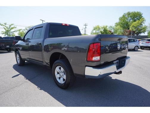 Photo 3 of 22 of 2021 RAM 1500 Classic Tradesman