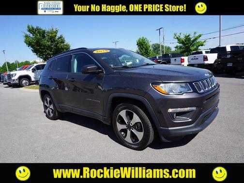 Photo 1 of 22 of 2018 Jeep Compass Latitude