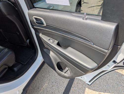 Bright White Clearcoat 2020 Jeep Grand Cherokee Limited