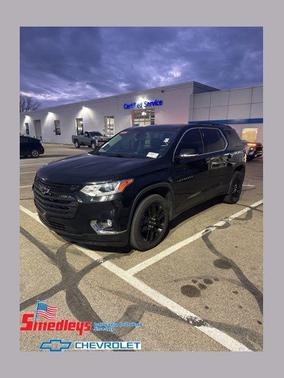 2020 Chevrolet Traverse LT Cloth