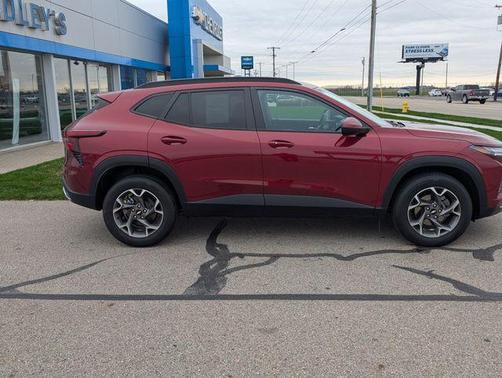 2024 Chevrolet Trax LT