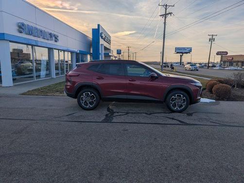 2024 Chevrolet Trax LT