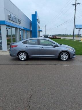 2020 Hyundai Accent SE