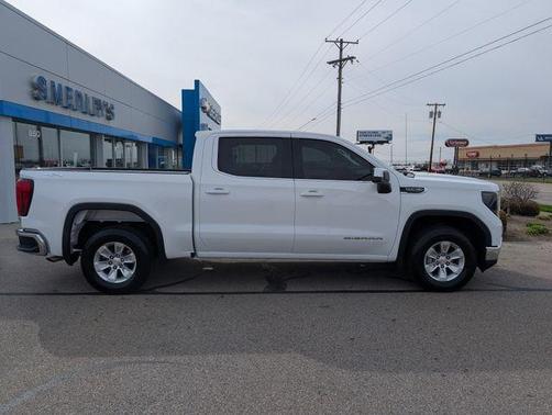 2023 GMC Sierra 1500 SLE
