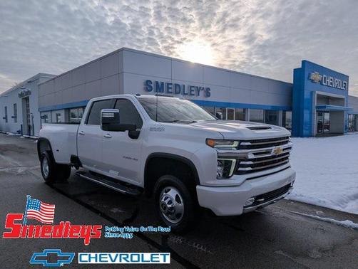 2022 Chevrolet Silverado 3500 High Country