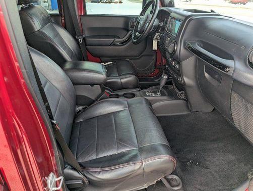 2012 Jeep Wrangler Unlimited Sahara