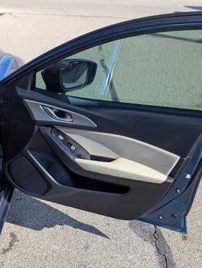 2017 Mazda Mazda3 Sport