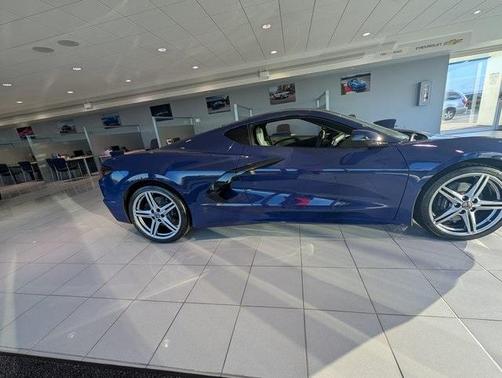2026 Chevrolet Corvette Stingray w/1LT