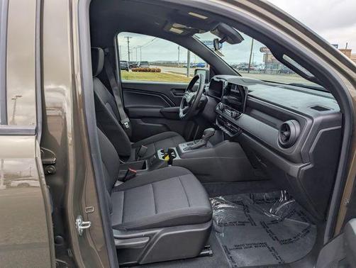 2023 Chevrolet Colorado WT