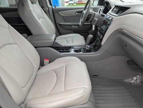 2017 Chevrolet Traverse Premier