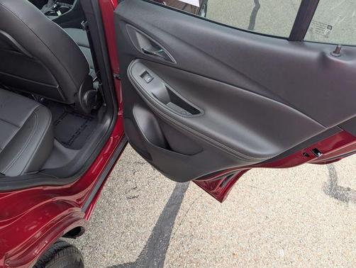Cinnabar Metallic 2024 Buick Encore GX Avenir