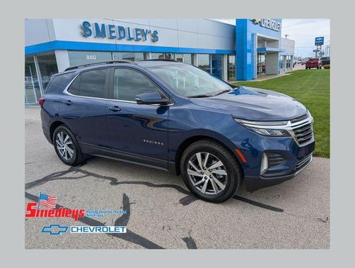 Blue Glow Metallic 2022 Chevrolet Equinox 1LT