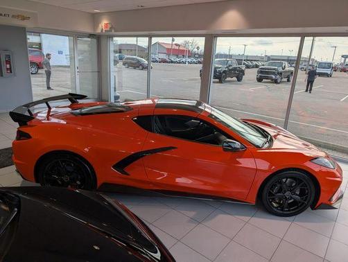 2020 Chevrolet Corvette Stingray w/3LT