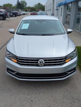 2017 Volkswagen Passat 1.8T S