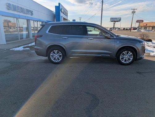 2021 Cadillac XT6 Luxury FWD