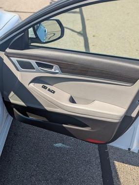 2015 Hyundai Genesis 3.8