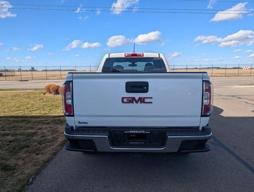 2015 GMC Canyon Base