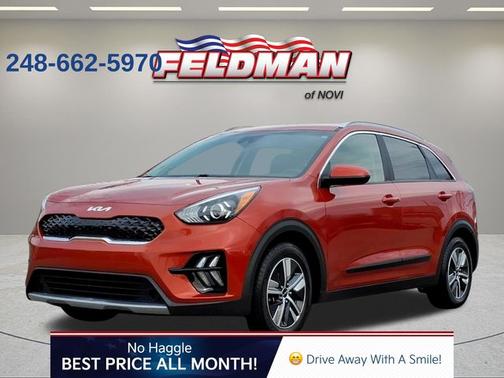Orange 2022 Kia Niro LXS