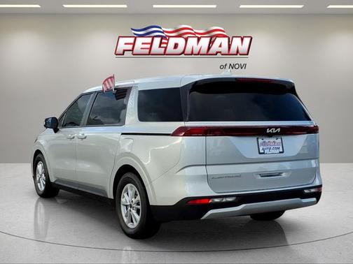 Silky Silver 2022 Kia Carnival LX