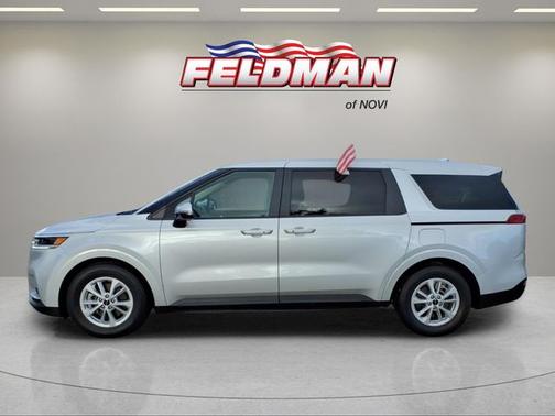 Silky Silver 2022 Kia Carnival LX