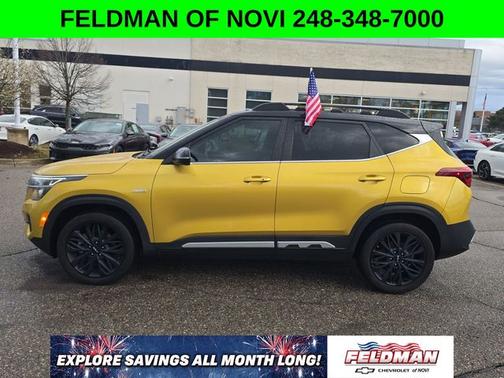2022 Kia Seltos Nightfall
