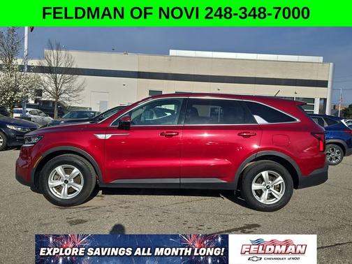 2023 Kia Sorento LX