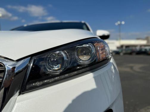 Snow White Pearl 2020 Kia Sorento LX