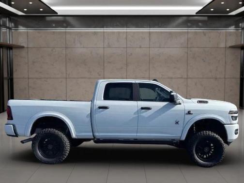 2026 RAM 2500 Big Horn Crew Cab 4x4 6'4' Box