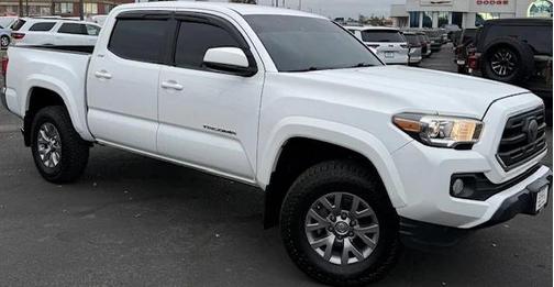 2018 Toyota Tacoma SR5