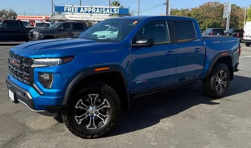 2023 GMC Canyon AT4