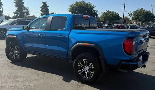 2023 GMC Canyon AT4