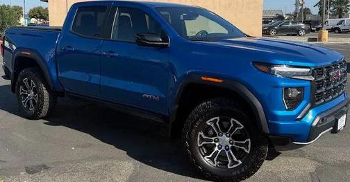 2023 GMC Canyon AT4