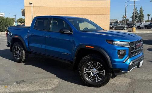 2023 GMC Canyon AT4