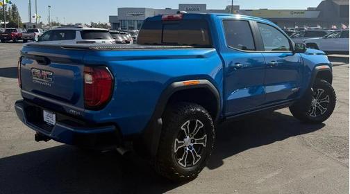 2023 GMC Canyon AT4