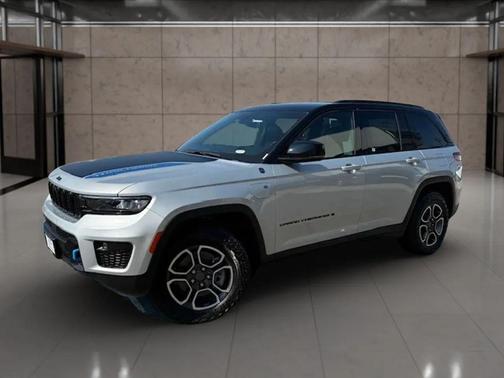 2024 Jeep Grand Cherokee 4xe Trailhawk