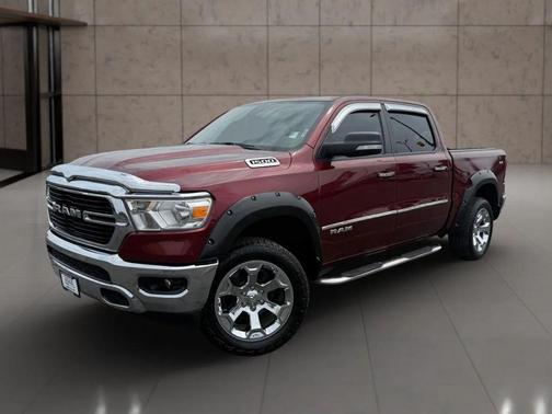 Delmonico Red Pearlcoat 2020 RAM 1500 Big Horn/Lone Star