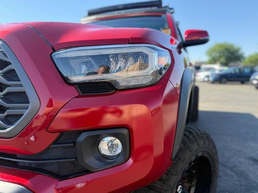 Barcelona Red Metallic 2022 Toyota Tacoma TRD Off Road